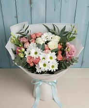 Букет цветов из:  Розы, Лизиантусы и Хризантемы в Васютино