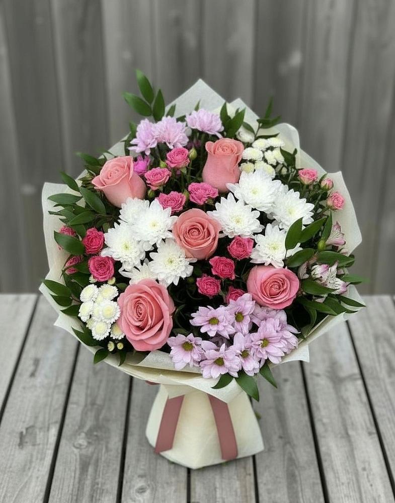 Букет цветов из: Альстромерии, Гвоздики, Розы и Хризантемы в Васютино