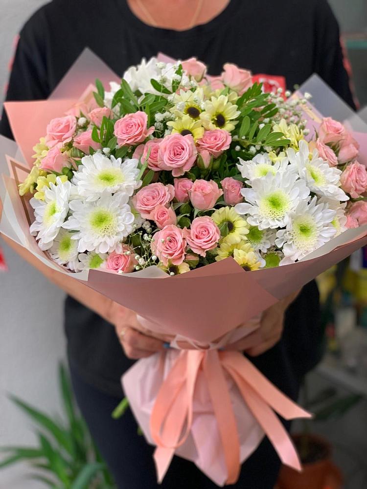 Букет цветов из: Розы и Хризантемы в Васютино