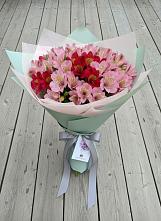 Букет цветов из:  Альстромерии #REPLACE_PRED# Васютино