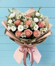 Букет цветов из:  Розы, Альстромерии и Лизиантусы в Васютино