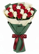 Букет Микс из красных и белых роз #REPLACE_PRED# Васютино
