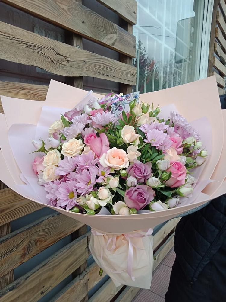 Букет цветов из: Розы и Хризантемы в Васютино