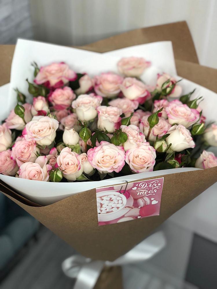 Букет цветов из: Розы в Васютино