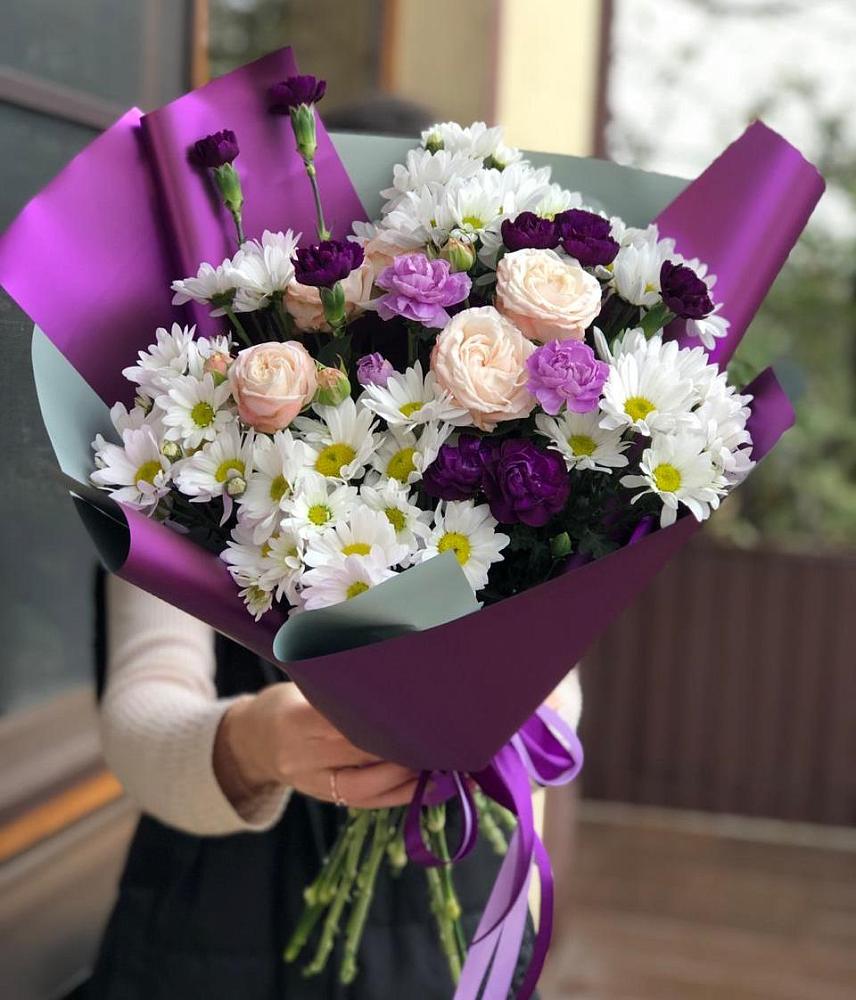 Букет цветов из: Хризантемы, Гвоздики и Розы в Васютино