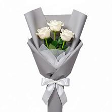 Букет 3 белые розы в Васютино