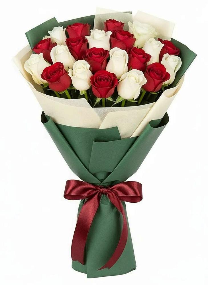 Букет Микс из красных и белых роз в Васютино