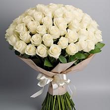 Букет 101 беля роза Белоснежка в Васютино