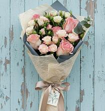 Букет цветов из:  Розы в Васютино