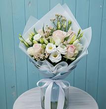 Букет цветов из:  Розы и Лизиантусы в Васютино
