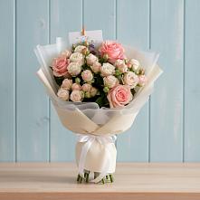 Букет цветов из:  Розы в Васютино