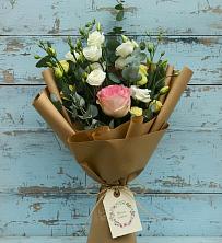 Букет цветов из:  Розы и Лизиантусы в Васютино