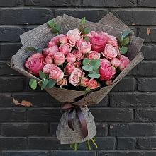 Букет цветов из:  Розы в Васютино