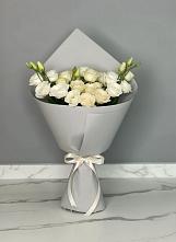 Букет цветов из:  Розы и Лизиантусы в Васютино