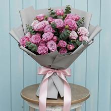 Букет цветов из:  Розы в Васютино